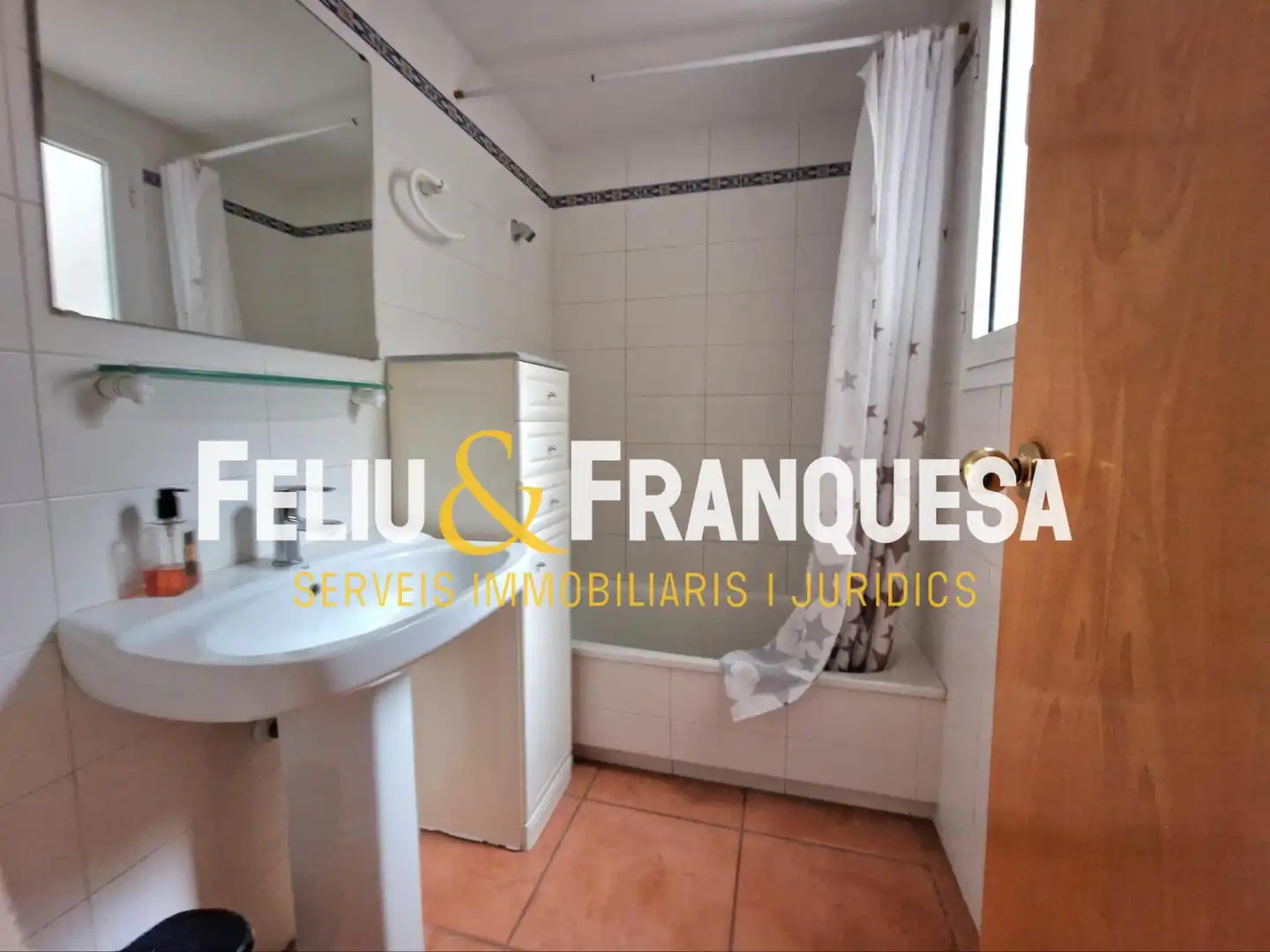 Bathroom of Attic for sale in Sant Cugat del Vallès  with Heating, Private garden and Terrace