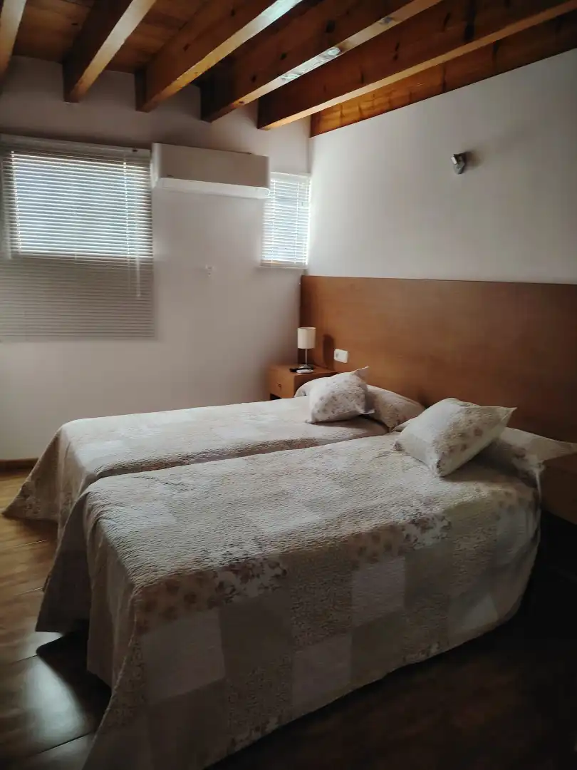 Dormitori de Finca rústica en venda en Dalías amb Aire condicionat, Jardí privat i Terrassa