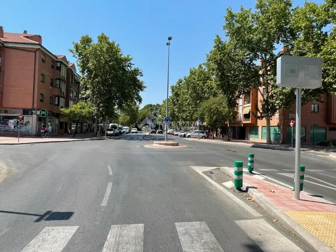 Business premises for sale in Ensanche, imagen 4