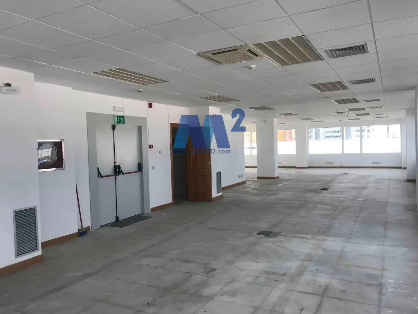 Oficina de alquiler en Tres Cantos