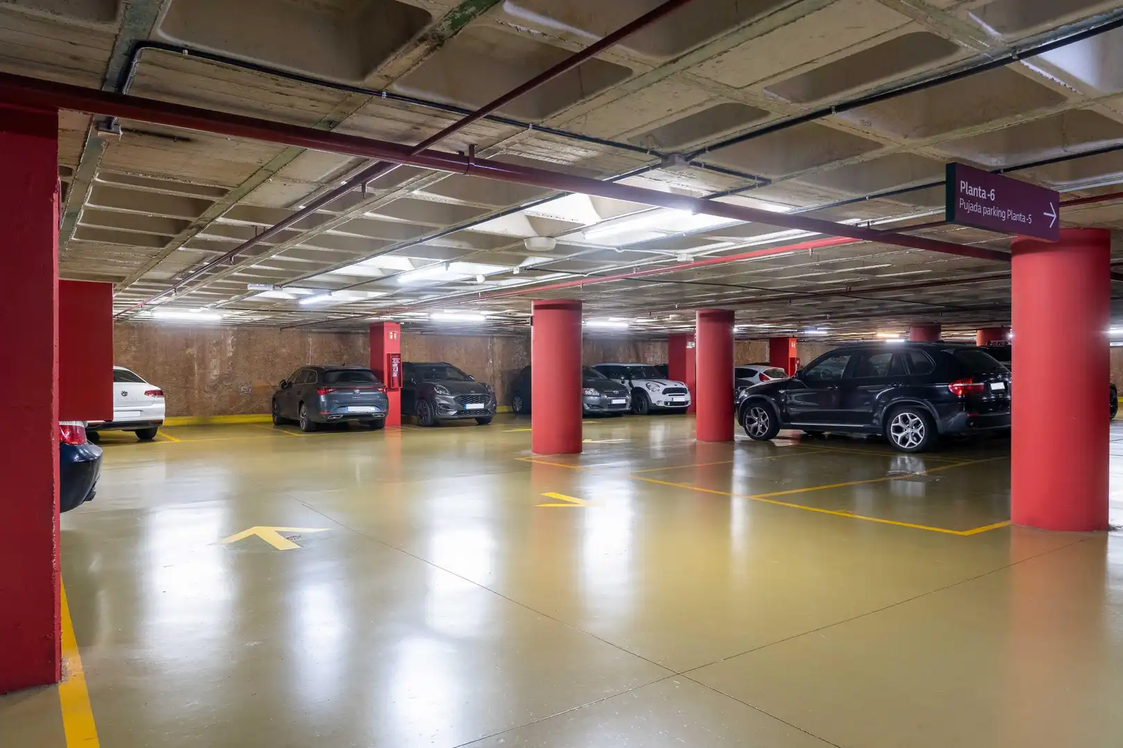 Parkplatz von Garage zur Miete in Barcelona