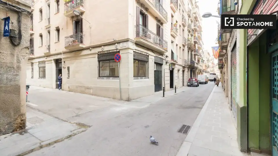 Flat with terrace to rent in Gràcia, imagen 5