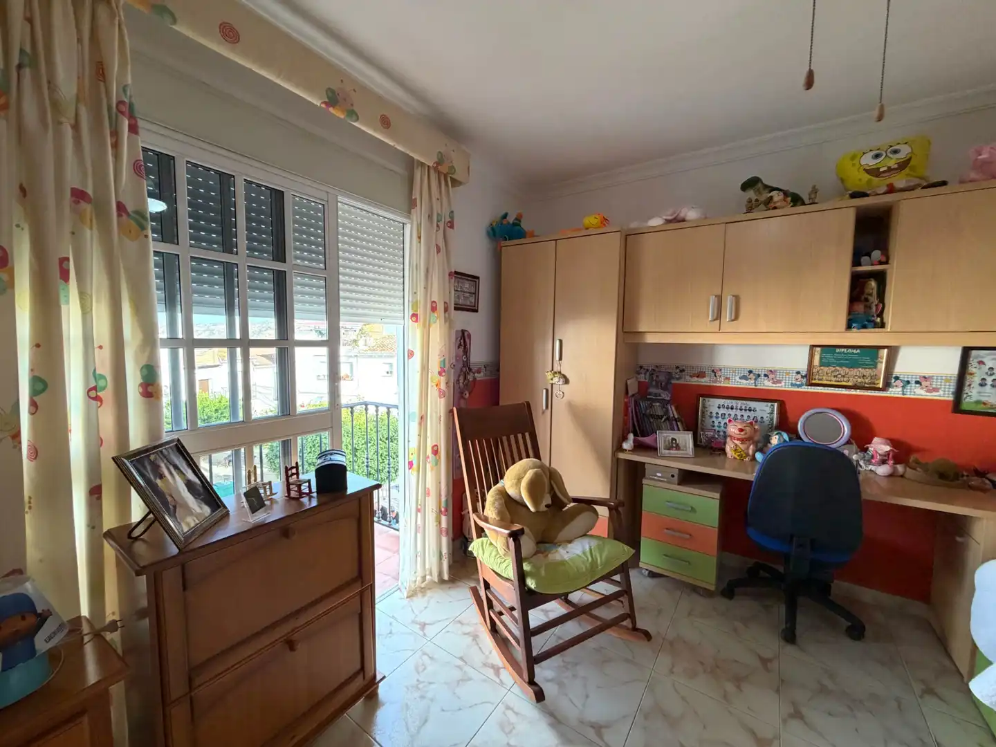 Dormitori de Casa o xalet en venda en Álora amb Aire condicionat, Terrassa i Moblat