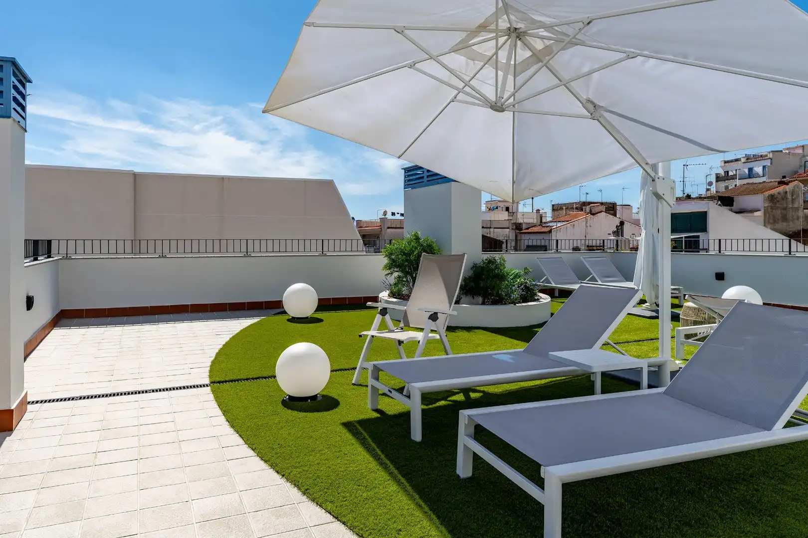 Terrace of Flat for rent in Sant Pol de Mar  with Air Conditioner, Heating and Terrace