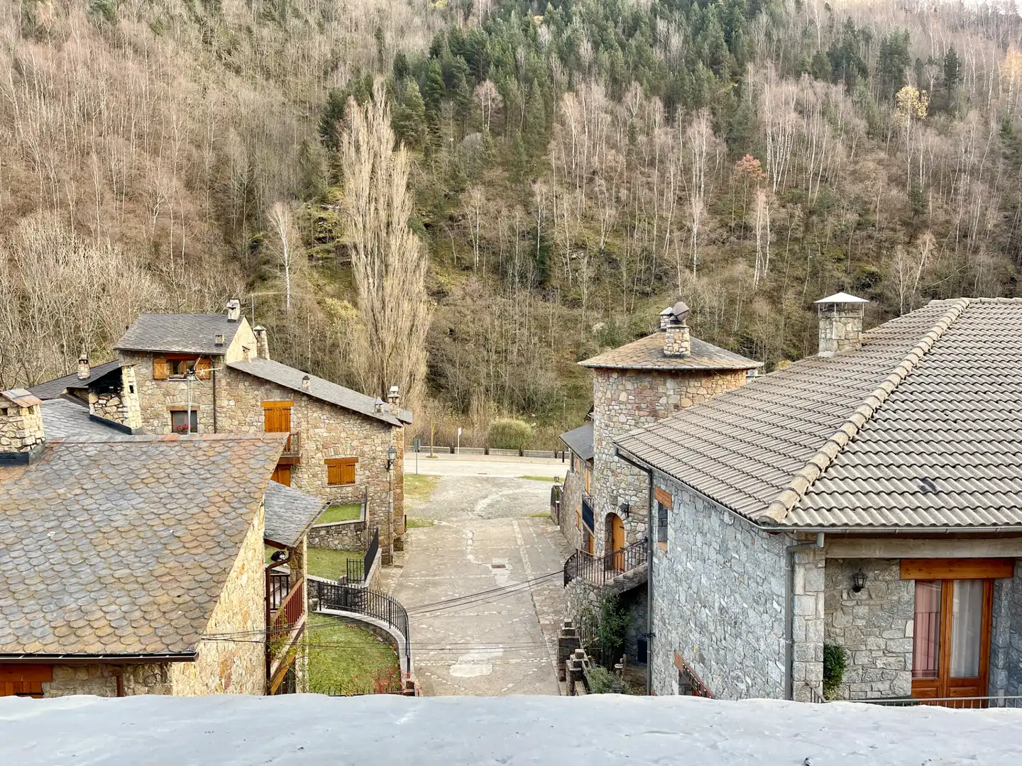 Vista exterior de Ático en venta en Setcases con Calefacción, Terraza y Amueblado