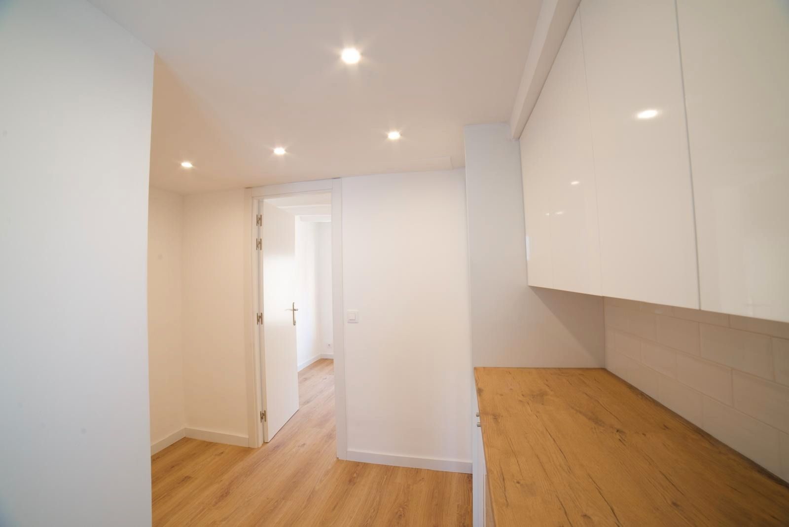 House or chalet for sale in Sabadell  with Air Conditioner, Heating and Parquet flooring