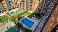 Swimming pool of Flat for sale in  Madrid Capital  with Heating, Private garden and Terrace