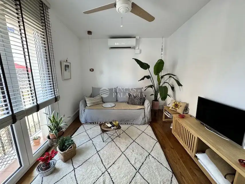 Living room of Attic for sale in Navajas  with Air Conditioner, Heating and Terrace