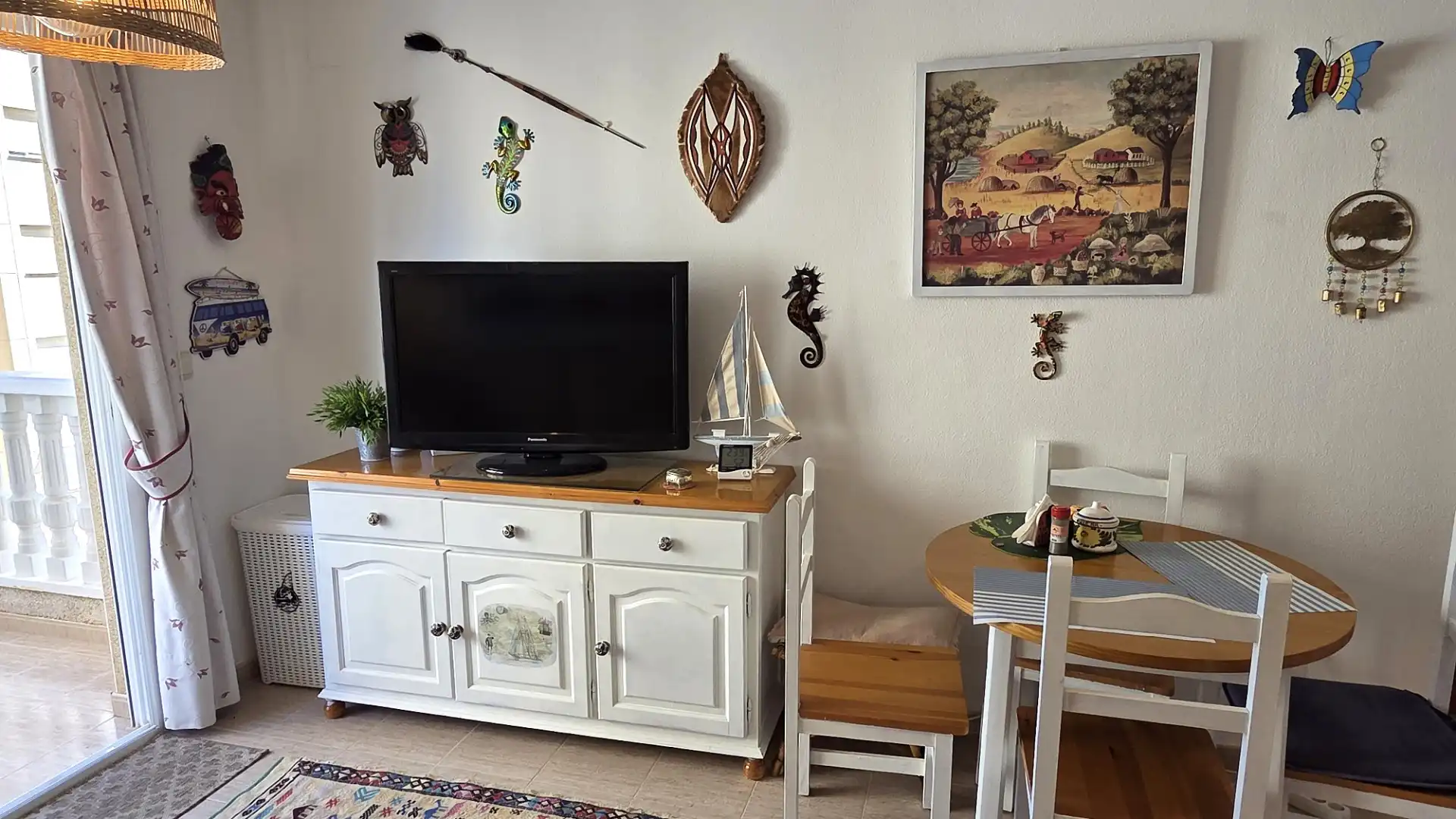 Sala de estar de Piso en venta en Cartagena con Aire acondicionado, Trastero y Amueblado