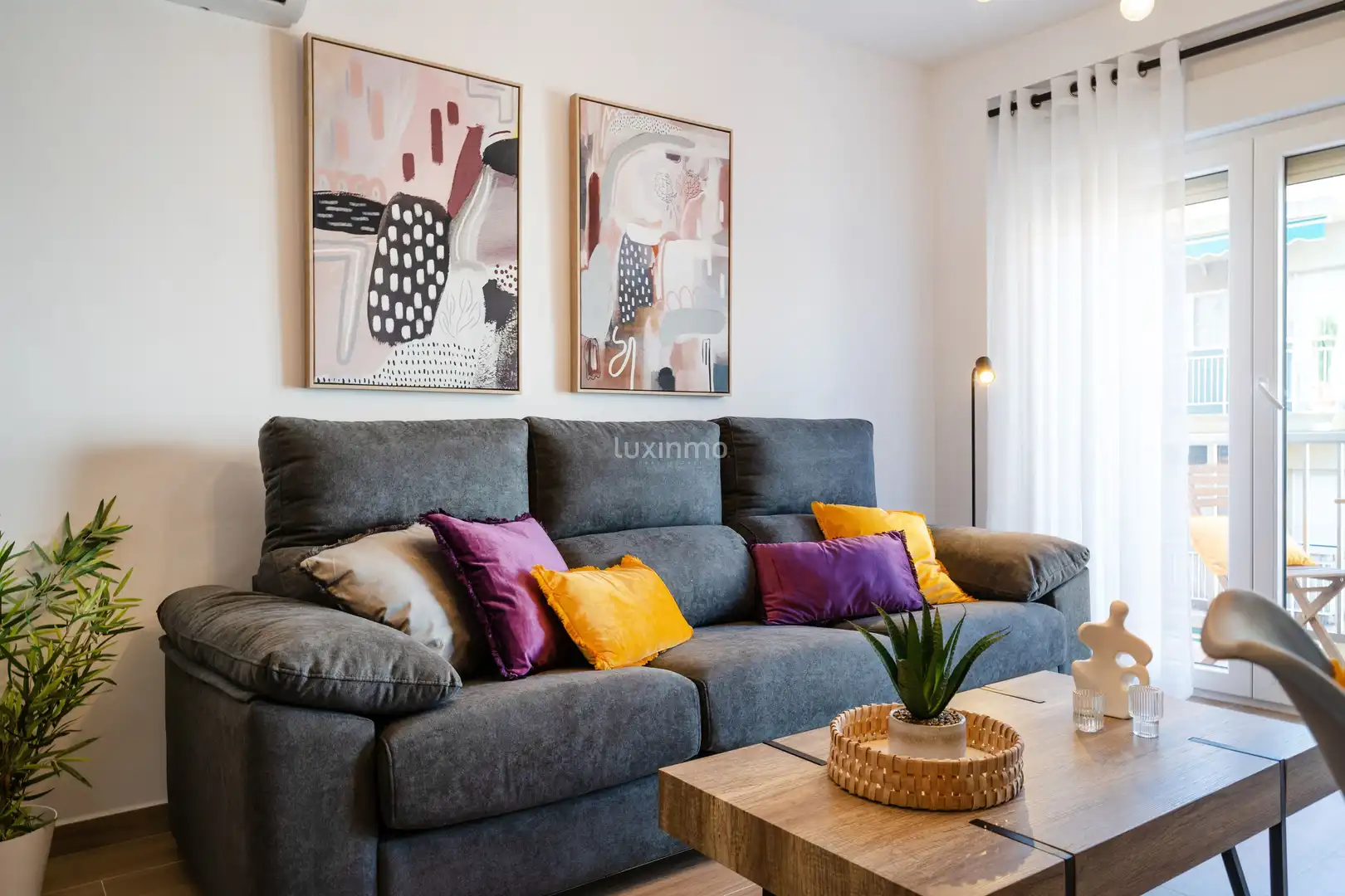 Wohnzimmer von Dachboden zum Verkauf in Jávea / Xàbia mit Klimaanlage, Abstellraum und Balkon