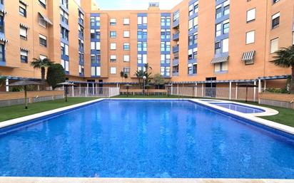 Swimming pool of Flat for sale in Alicante / Alacant  with Air Conditioner, Heating and Private garden