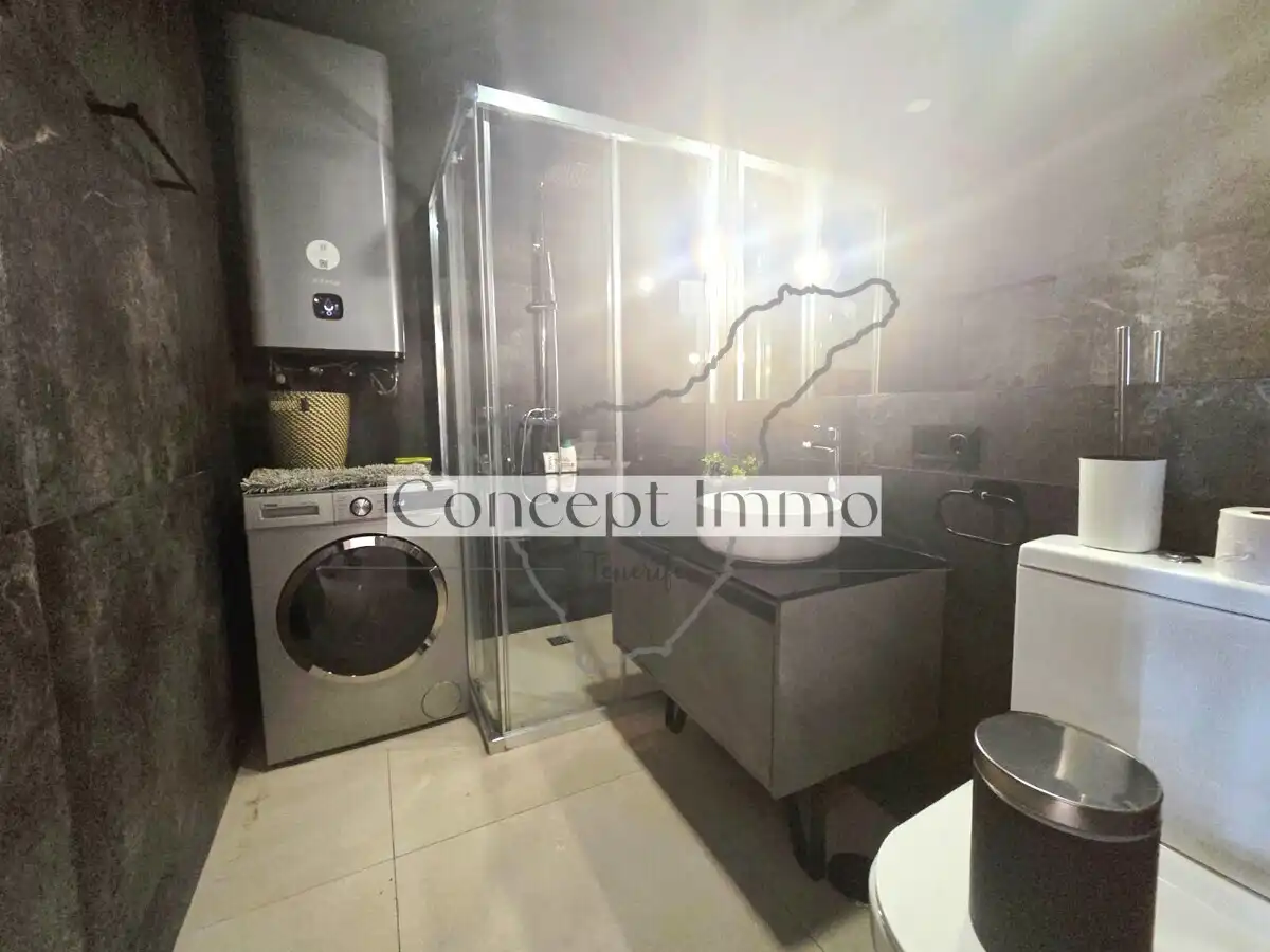 Flat with terrace for sale in Avenida Adeje, imagen 13