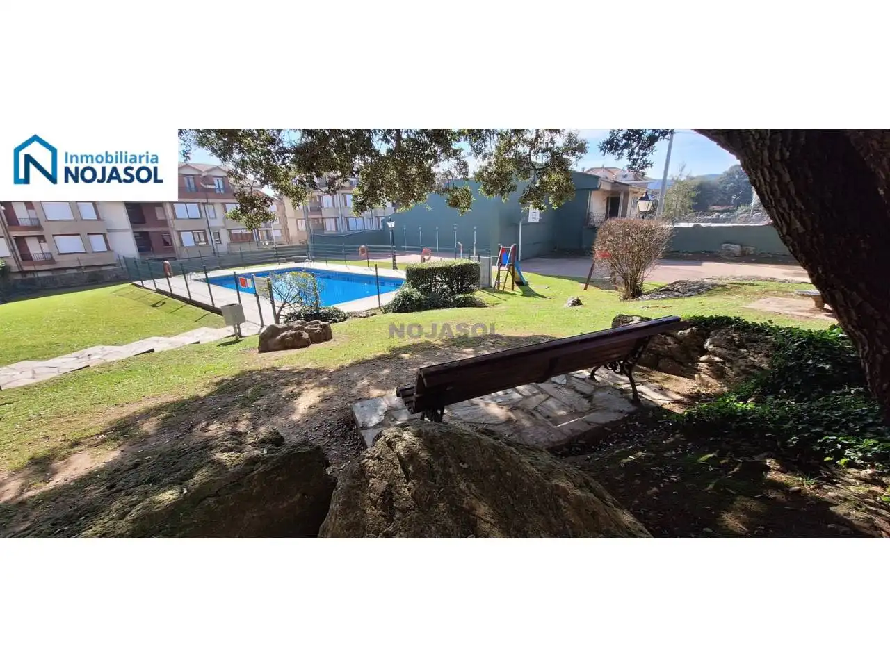 Apartament amb piscina en venda a Calle Bosque
