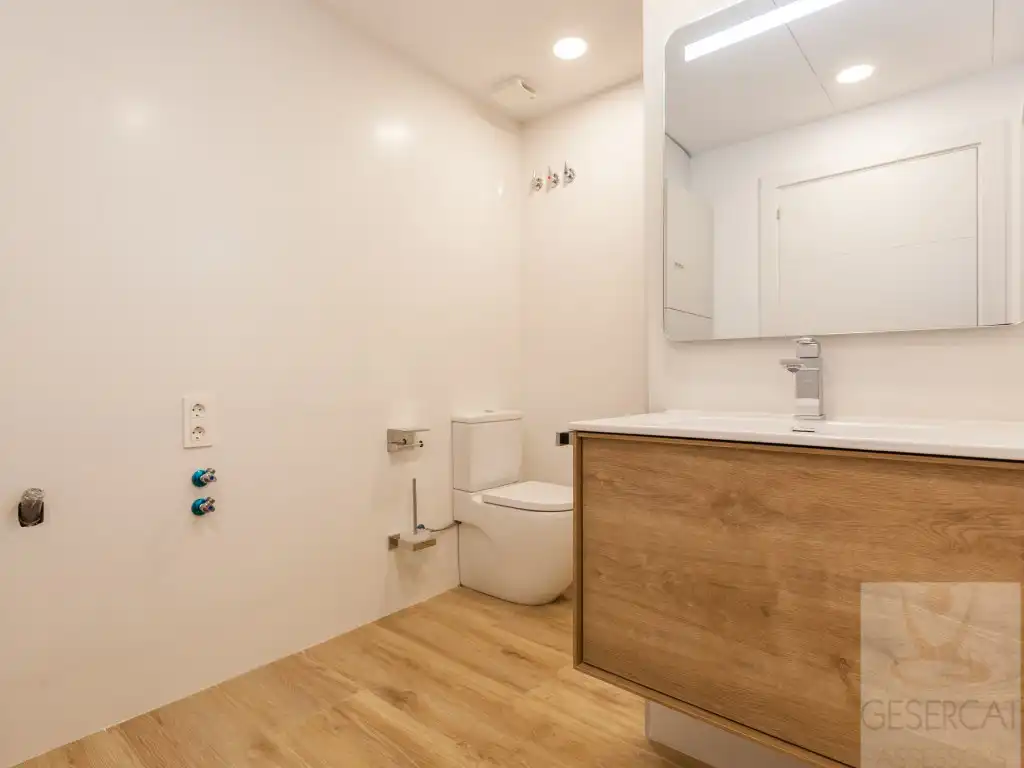 Badezimmer von Maisonette zum Verkauf in Sant Cugat del Vallès