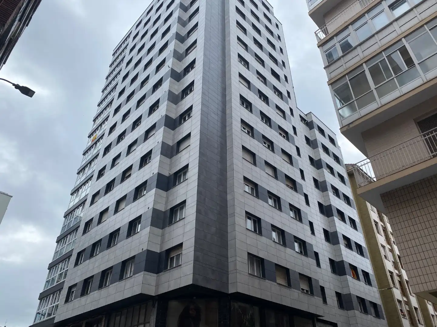 Vista exterior de Pis en venda en Gijón 