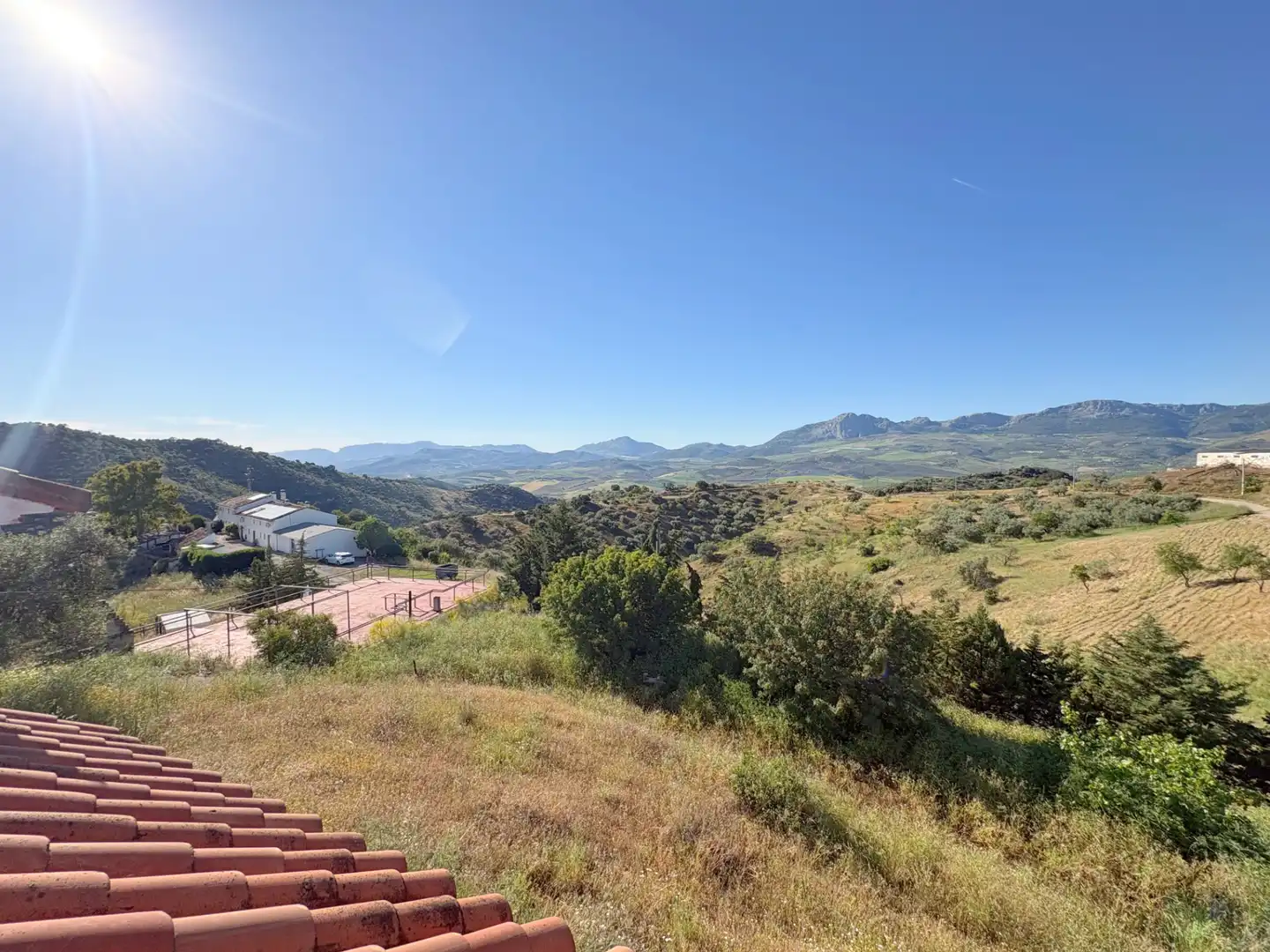 Vista exterior de Finca rústica en venda en Casabermeja amb Aire condicionat, Calefacció i Jardí privat