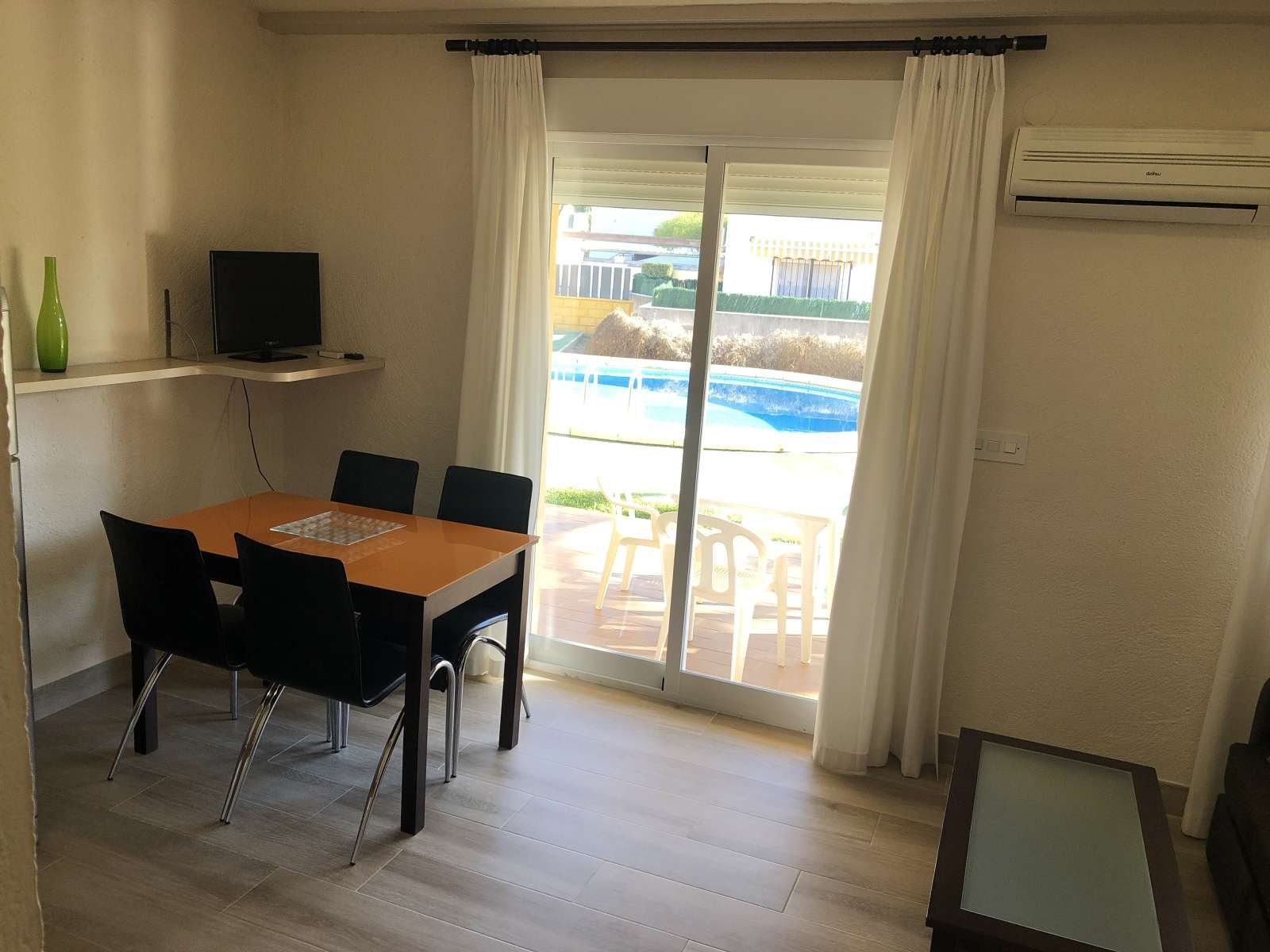 Dormitori de Estudi per a compartir en Dénia amb Aire condicionat i Terrassa