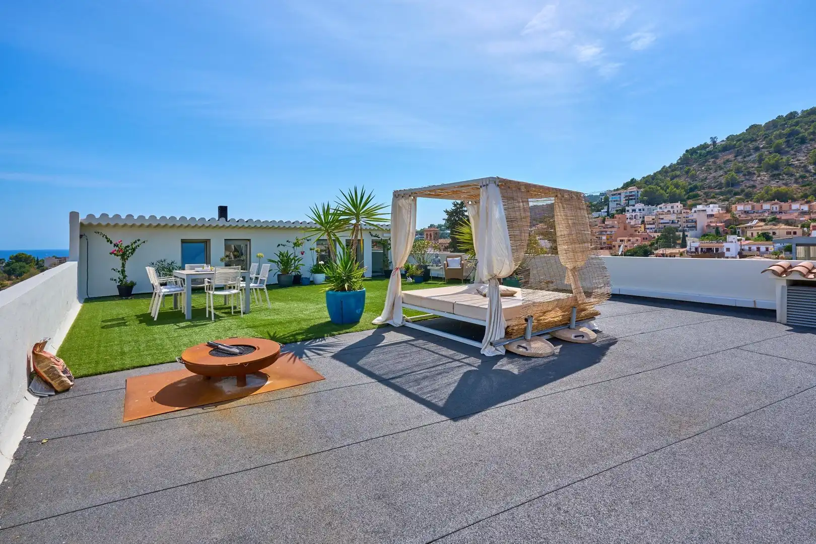 Terrace of Houses for sale in  Palma de Mallorca  with Air Conditioner, Heating and Parquet flooring
