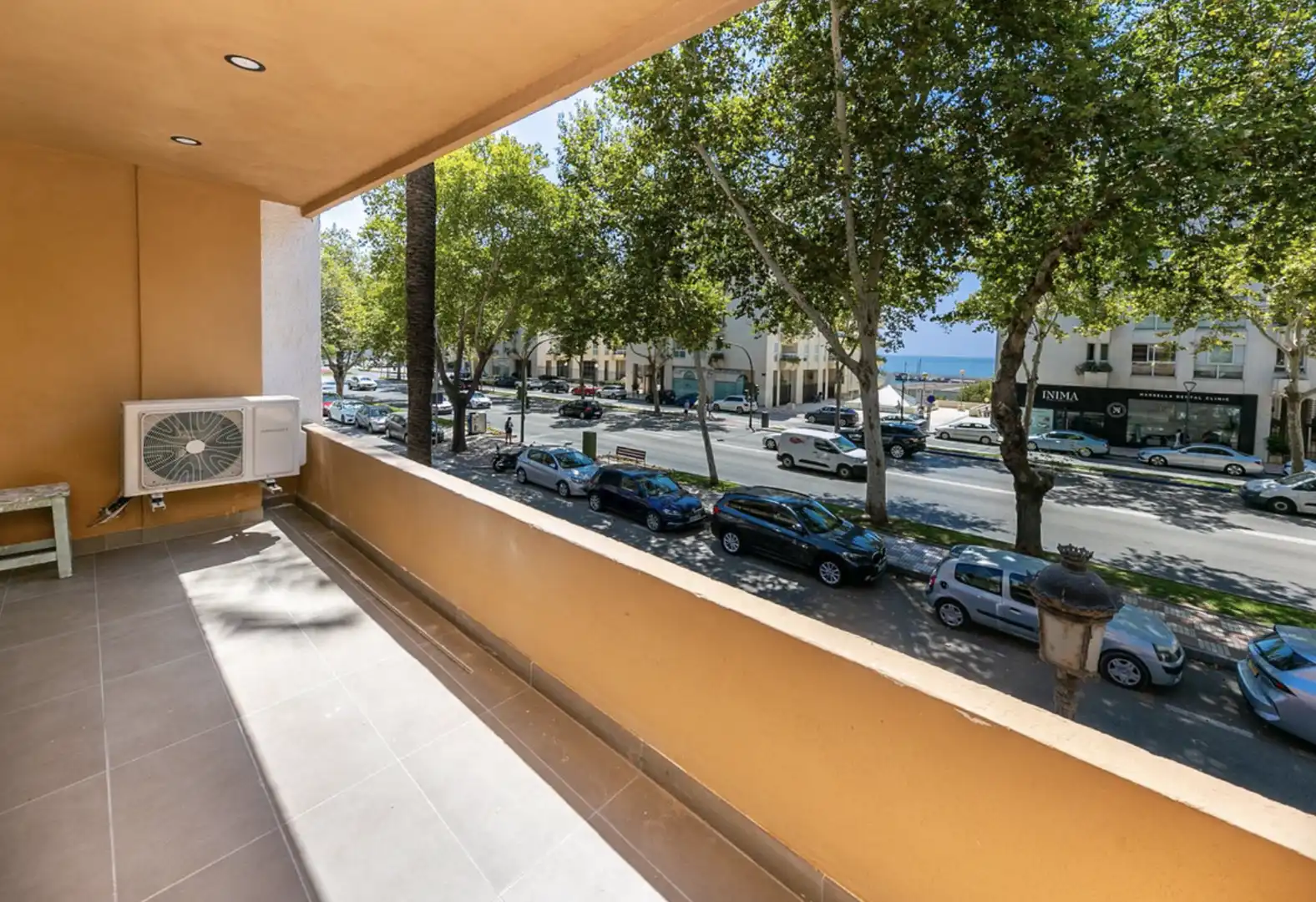 Vista exterior de Apartamento en venta en Marbella con Aire acondicionado, Calefacción y Terraza