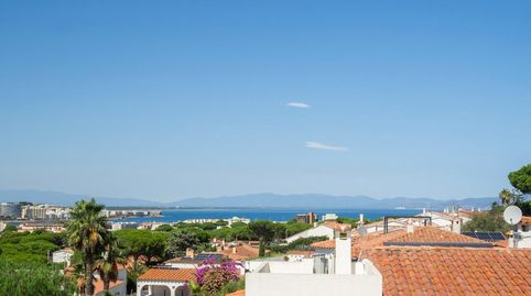 Foto 4 de Casa o chalet en venta en Calle Pinedes, Port - La Cota - Puig Sec, L'Escala