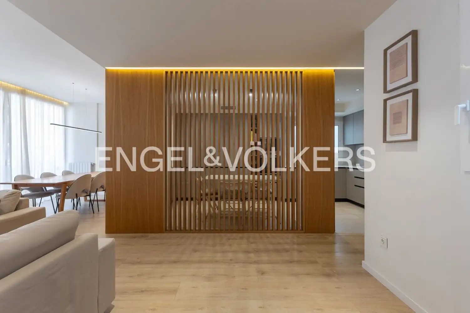 Piso en venta en Valencia con Aire acondicionado, Calefacción y Balcón