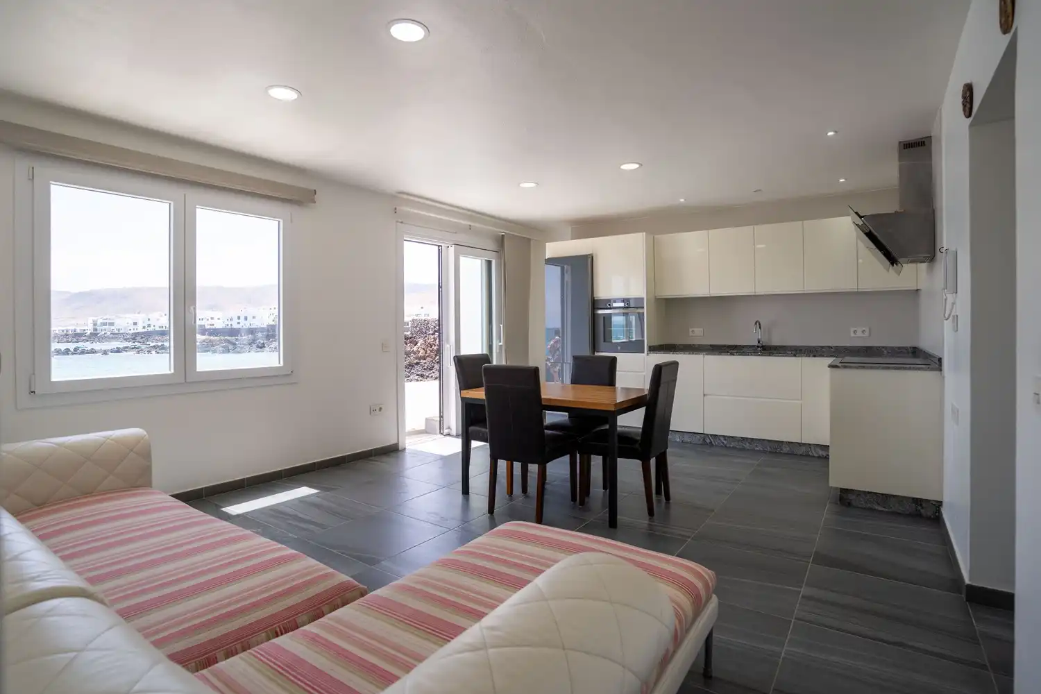 Sala de estar de Casa o chalet en venta en Haría con Terraza y Amueblado
