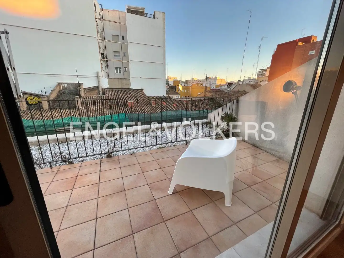 Terrasse von Wohnung zur Miete in Valencia mit Klimaanlage, Heizung und Privatgarten