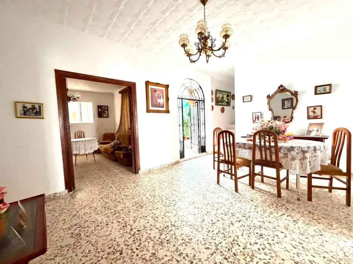 Casa con terraza en venta en Puente Genil, imagen 8