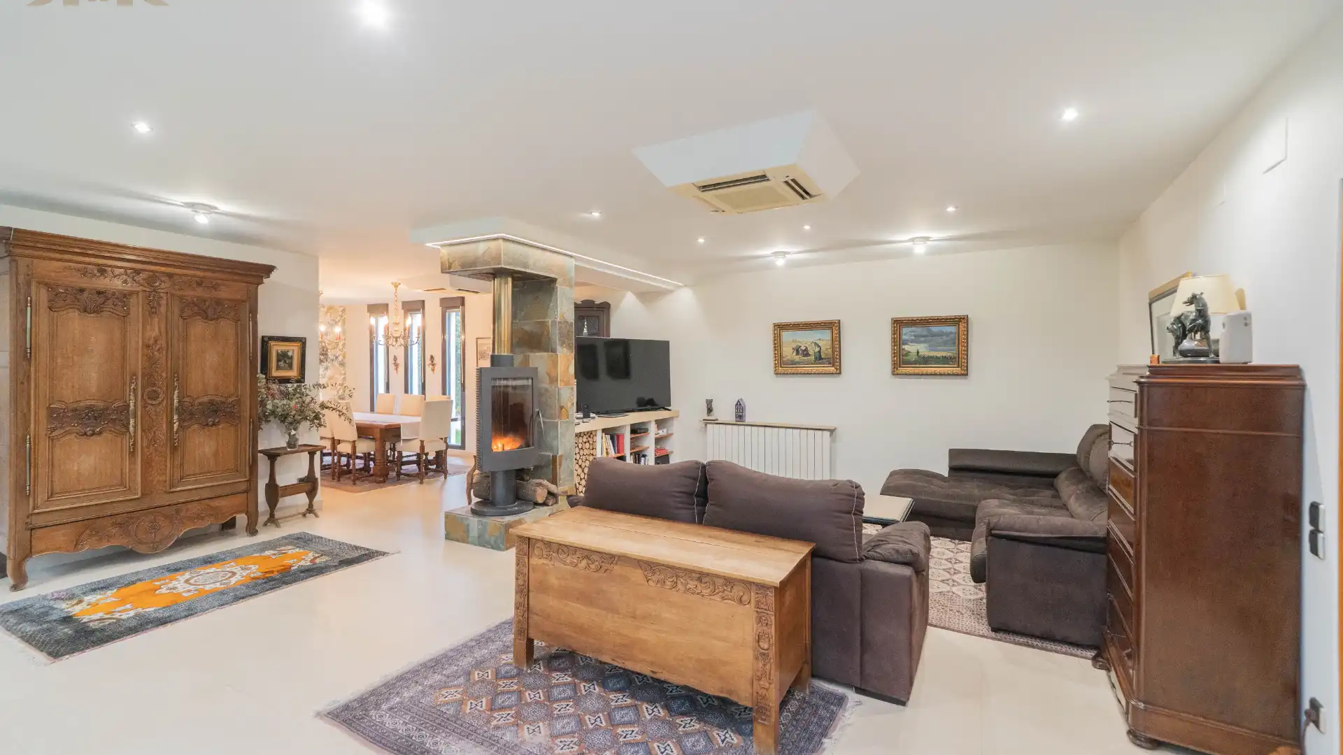 Living room of Houses for sale in Villanueva del Pardillo  with Air Conditioner, Heating and Private garden