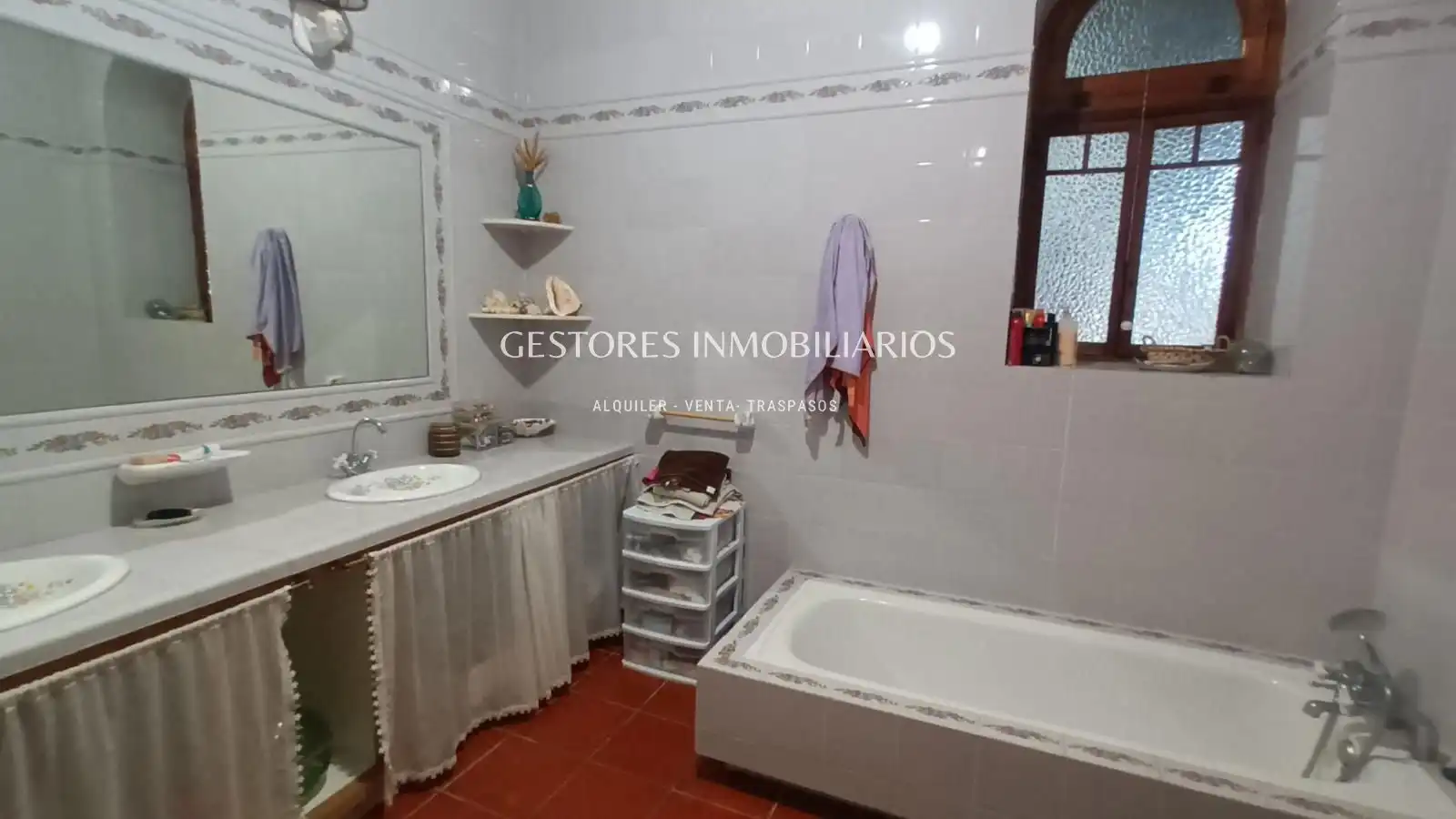 Bathroom of Buildings for sale in Muro de Alcoy