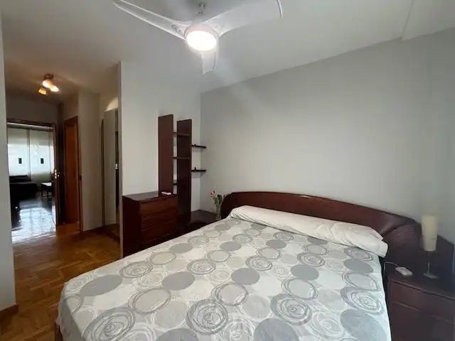 Wohnung zur Miete in Calle del Concejo de Olaz, 17, Mendillorri