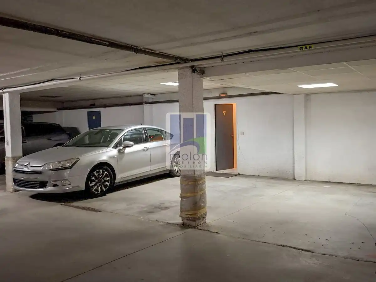 Parking de Casa o chalet en venta en Alfoz de Quintanadueñas con Trastero