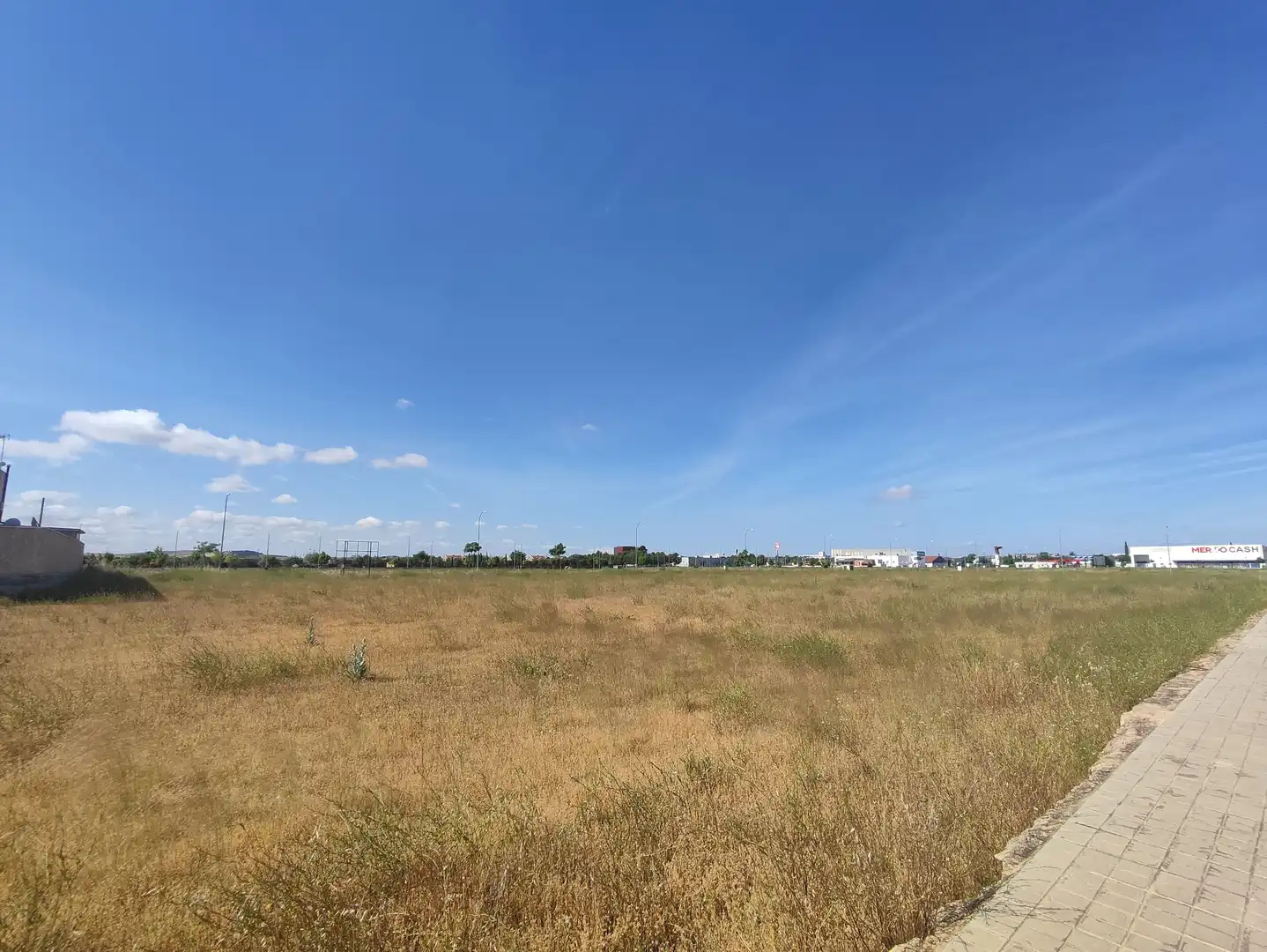 Residential land for sale in Calle Virgen del Carmen