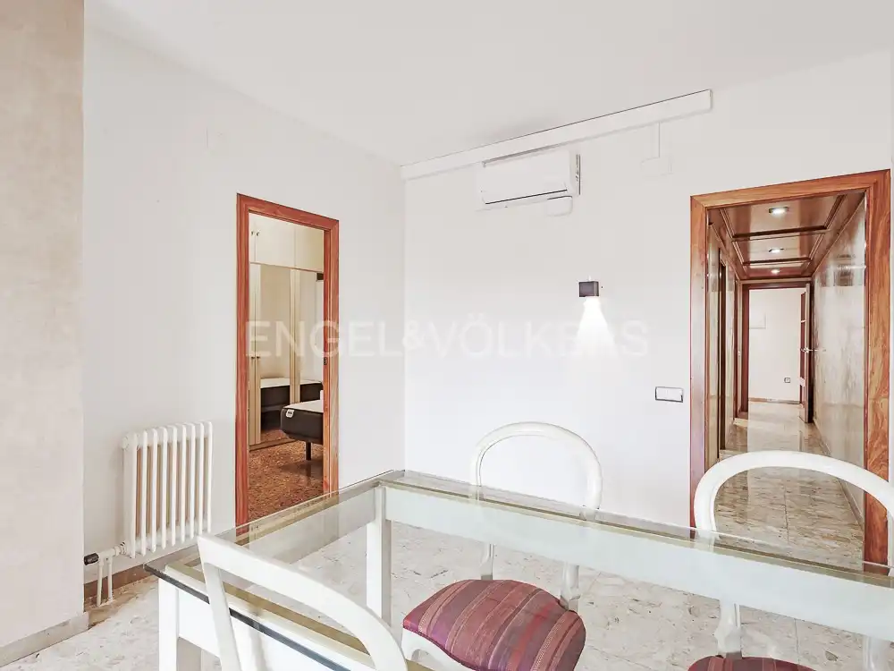 Flat for rent in La Maternitat i Sant Ramon