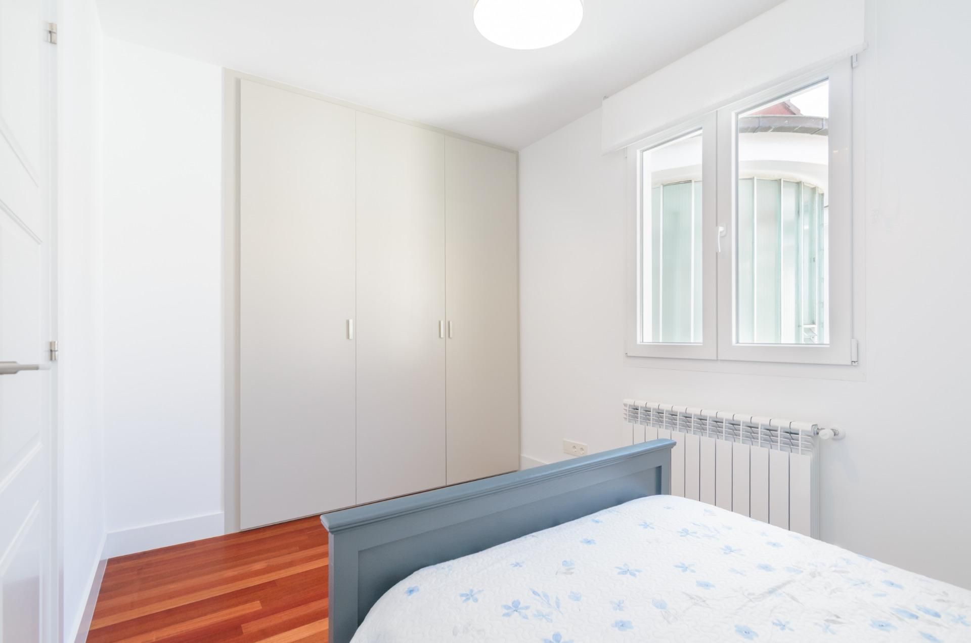 Bedroom of Duplex for sale in Oviedo   with Heating and Storage room