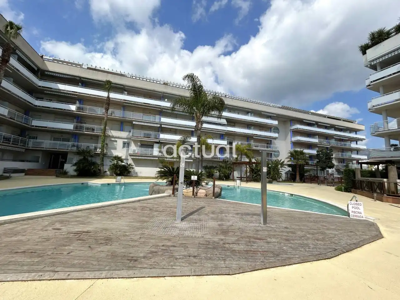 Apartamento con terraza en venta en Avenida port canigó, imagen 8