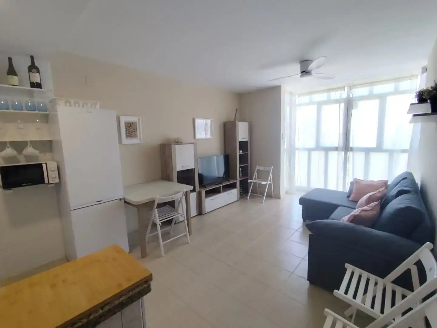 Wohnzimmer von Wohnung zum Verkauf in Isla Cristina mit Schwimmbad