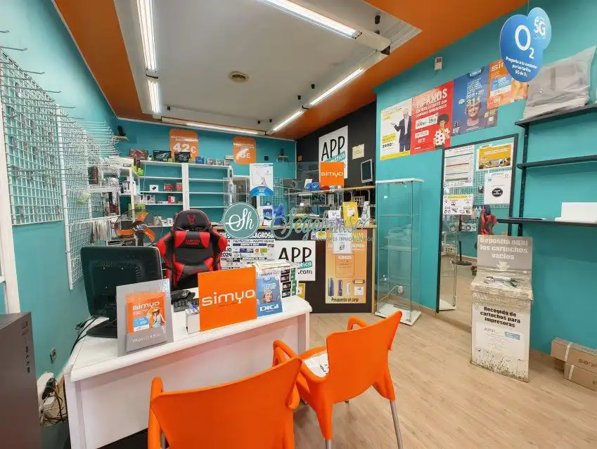 Commercial properties for rent in Segovia  with Air Conditioner