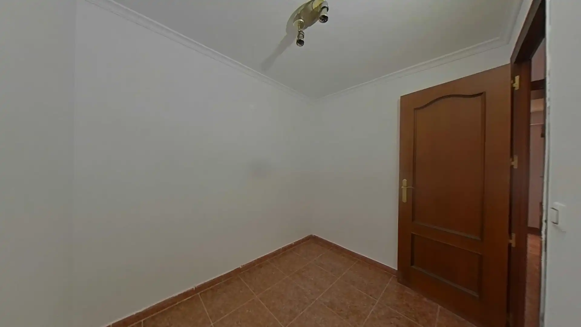 Houses for sale in Morón de la Frontera  with Terrace and Balcony