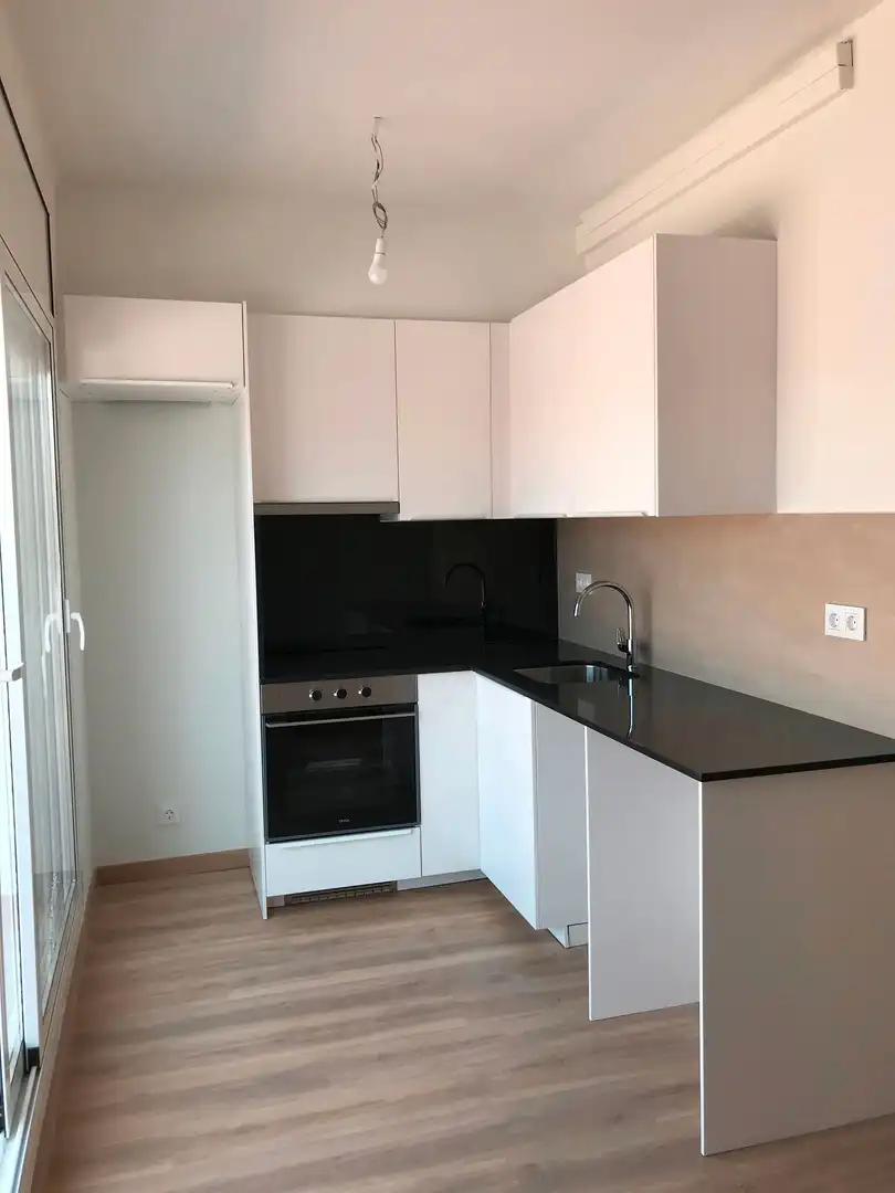 Attic for rent in Carrer de Mossèn Jacint Verdaguer, El Centre