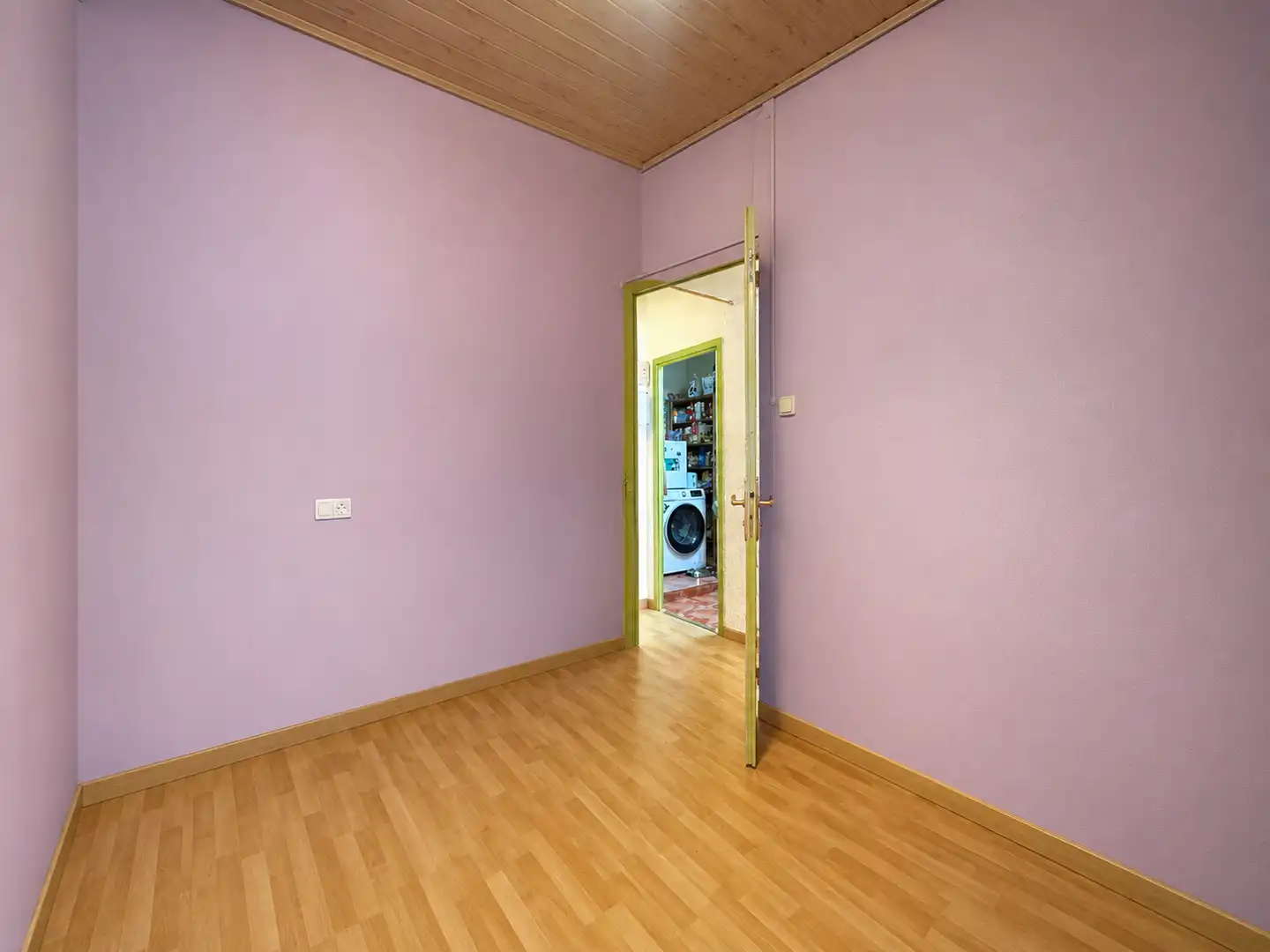 Flat for sale in Barcelona  with Parquet flooring, Furnished and Washing machine