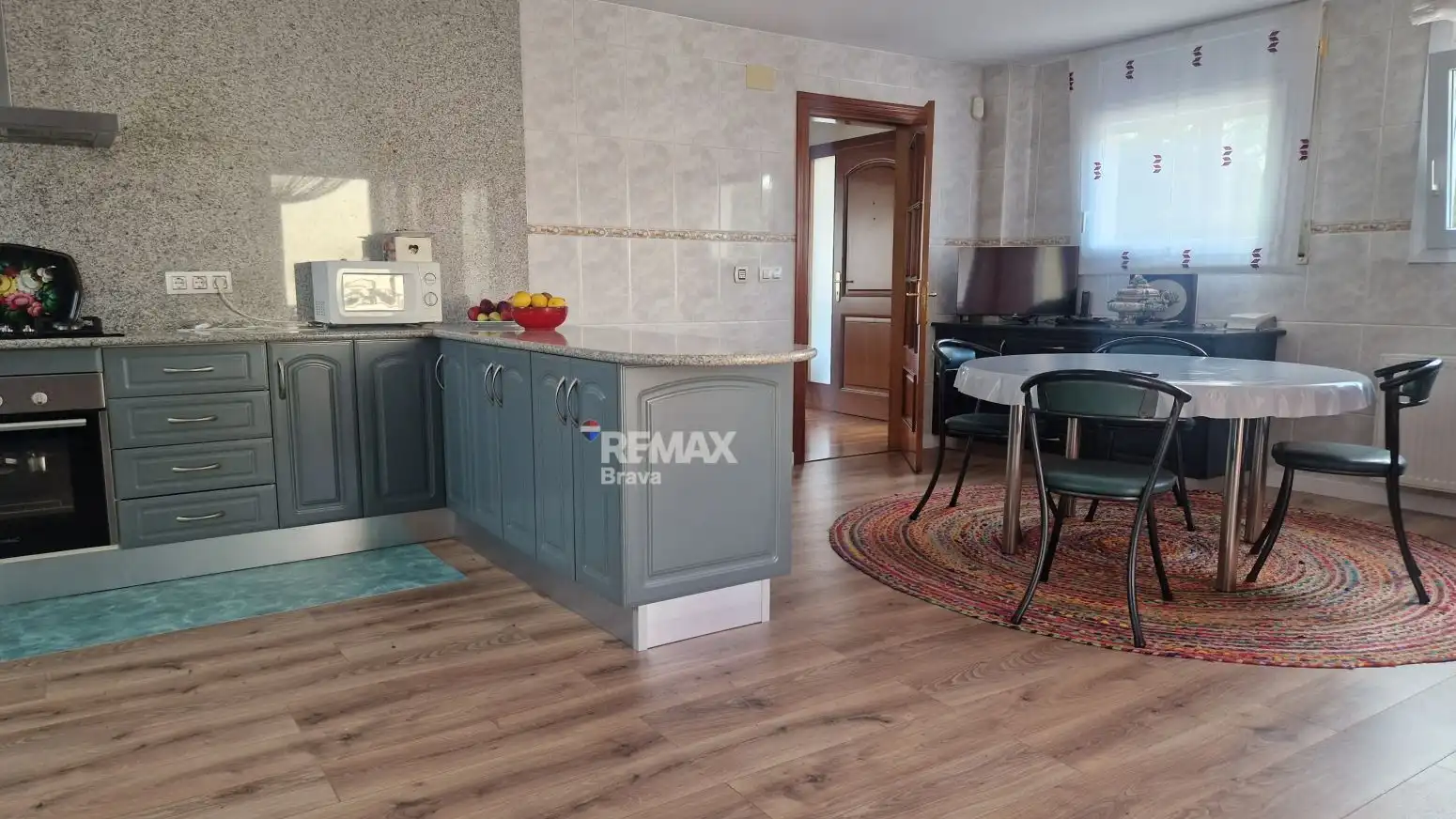Kitchen of Houses for sale in Roses  with Air Conditioner, Private garden and Parquet flooring