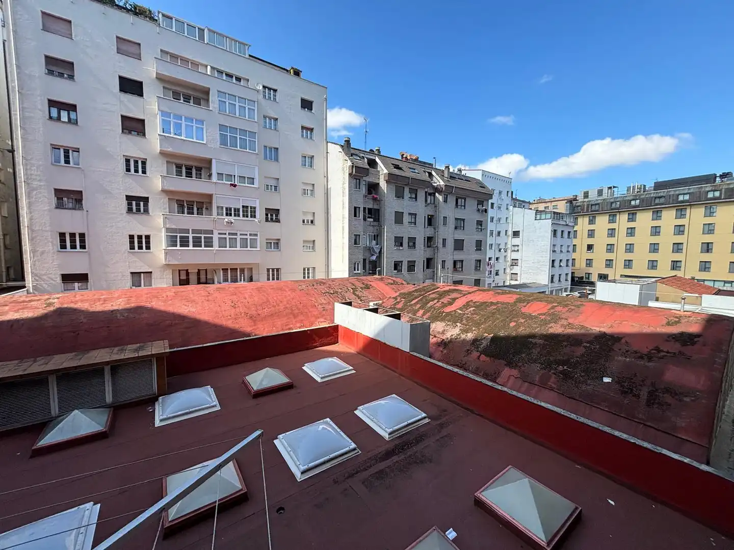 Terraza de Piso en venta en Oviedo  con Calefacción, Parquet y Trastero