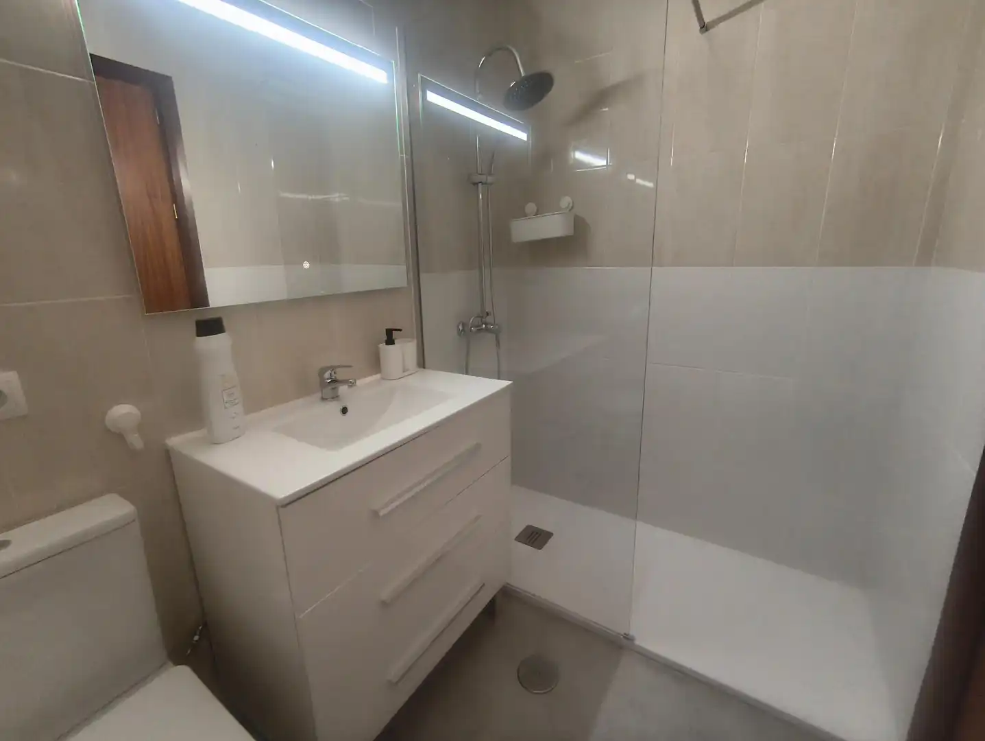 Badezimmer von Wohnung zur untervermieten in Jerez de la Frontera mit Terrasse und Möbliert