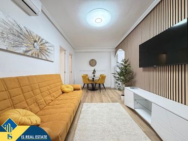 Apartment with lift for sale in Playa de los Locos
