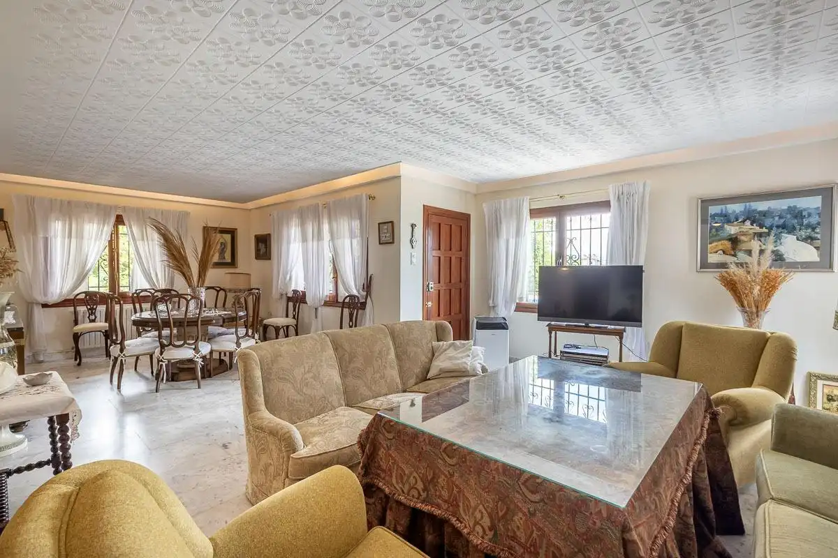 Chalet con piscina en venta en Calle Albaricoque, imagen 9