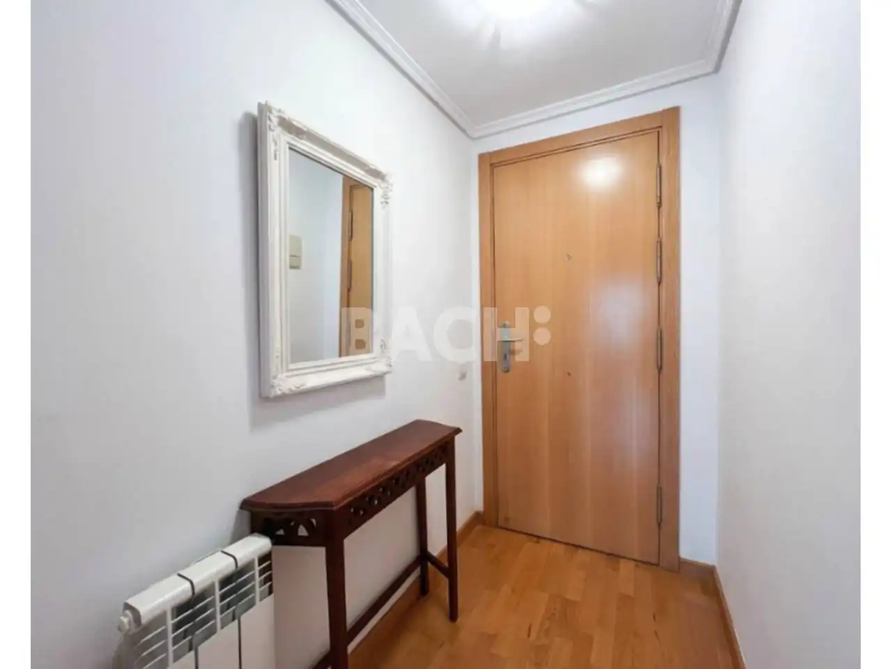 Flat for sale in Vic  with Heating, Parquet flooring and Balcony