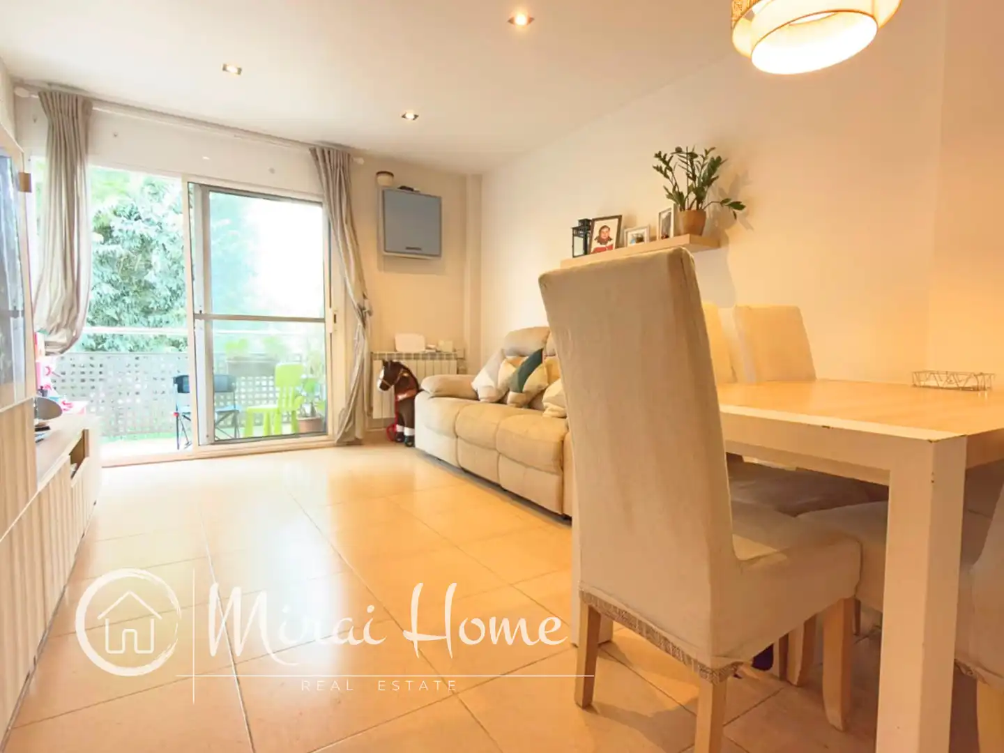 Living room of Duplexes for sale in Canovelles  with Air Conditioner, Heating and Balcony