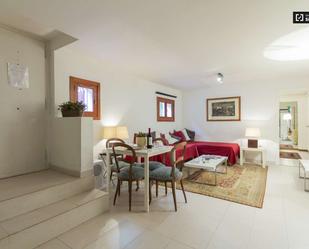 Living room of Apartment to share in  Madrid Capital  with Air Conditioner and Terrace