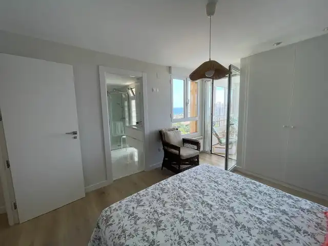 Habitación de Piso de alquiler en Alicante / Alacant con Terraza, Amueblado y Internet